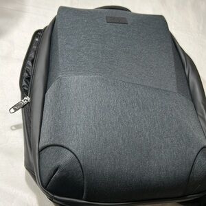 Matein Gray Backpack